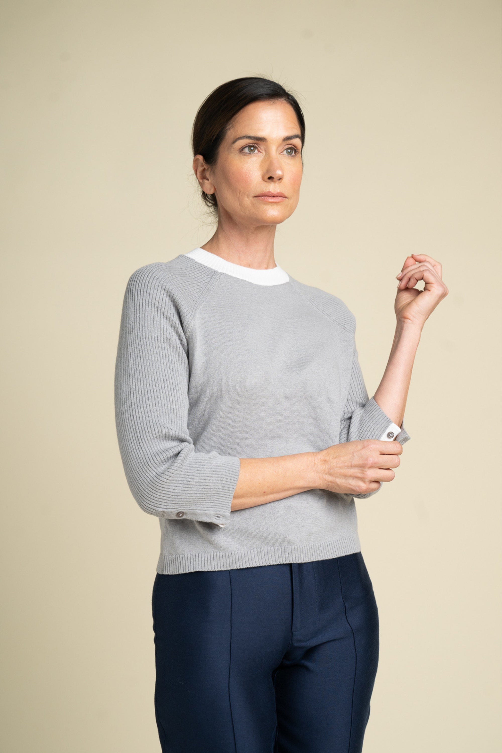 LOLA — Fitted Knit Top