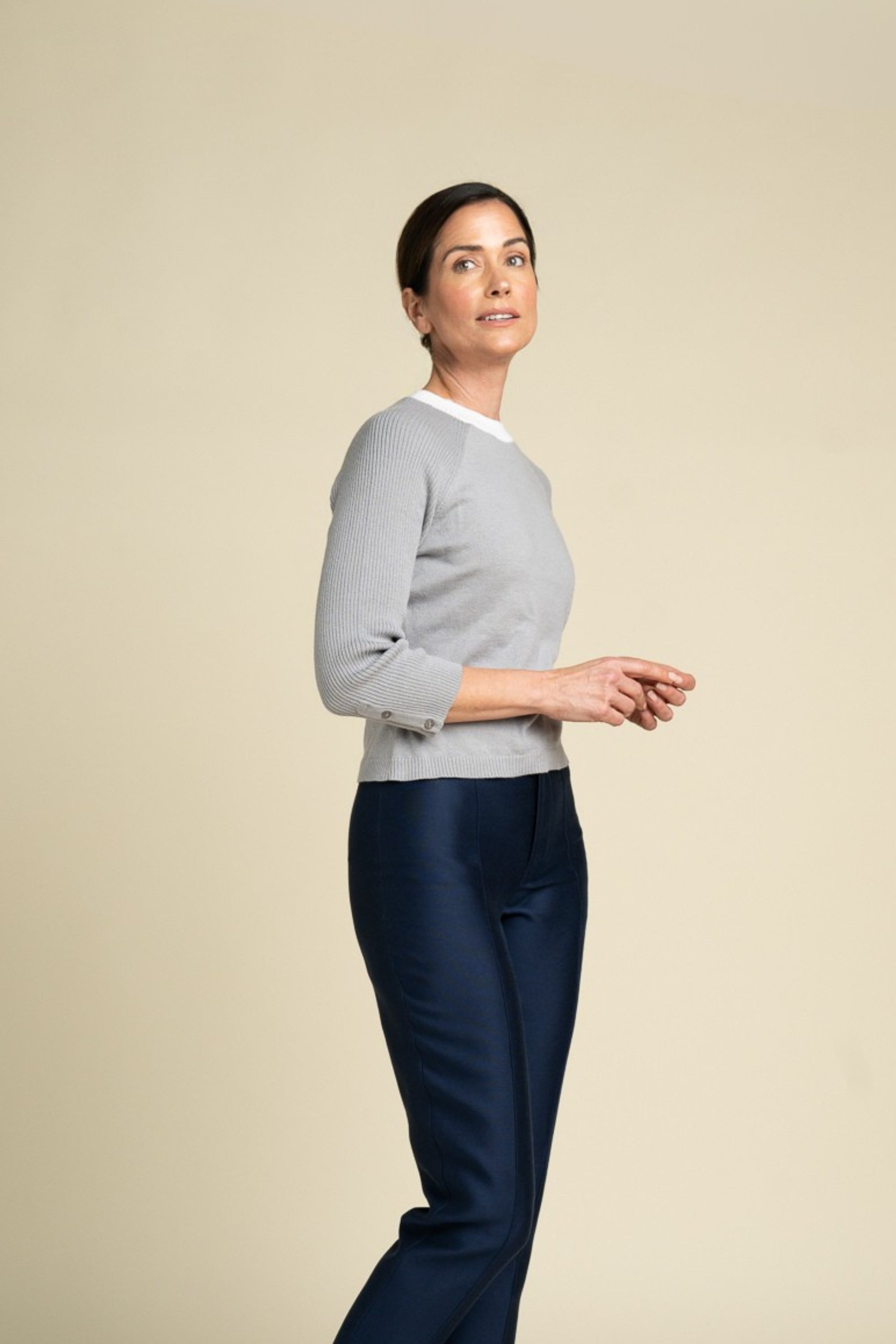 LOLA — Fitted Knit Top