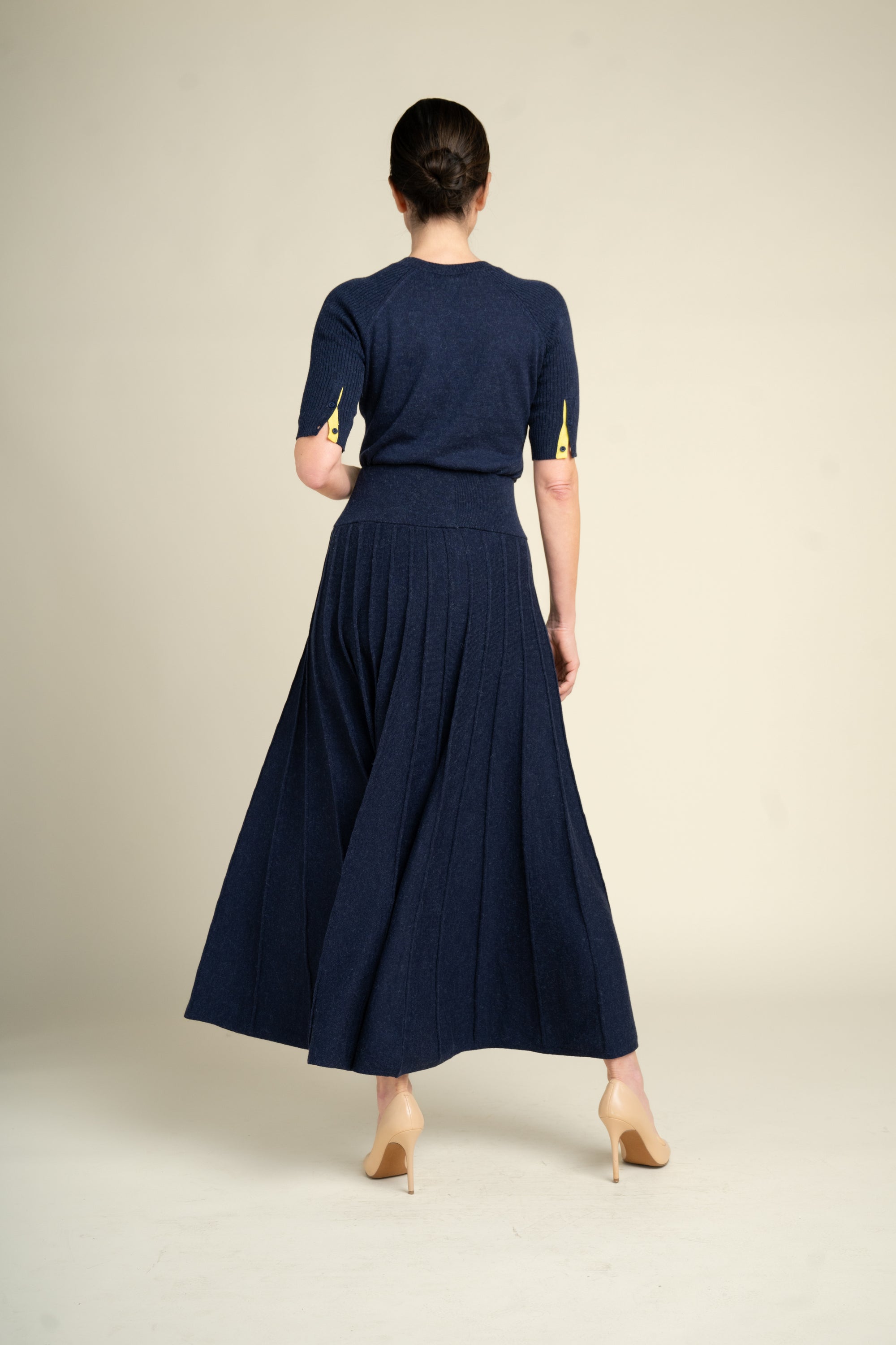 LOUISE — Pleated Knit Maxi Skirt